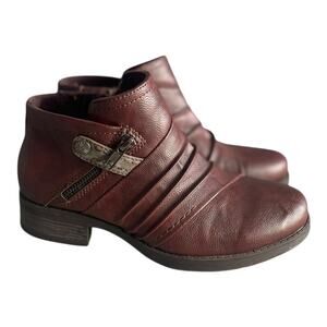 Earth Origins Women’s Natalie Faux Leather Dark Burgundy Ankle Boots Size-7 Wide